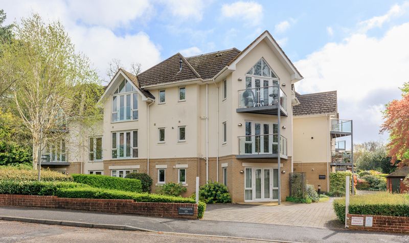 TWO bedroom Flat Located in Branksome Wood Road, Westgate, BH4 - Sold STC